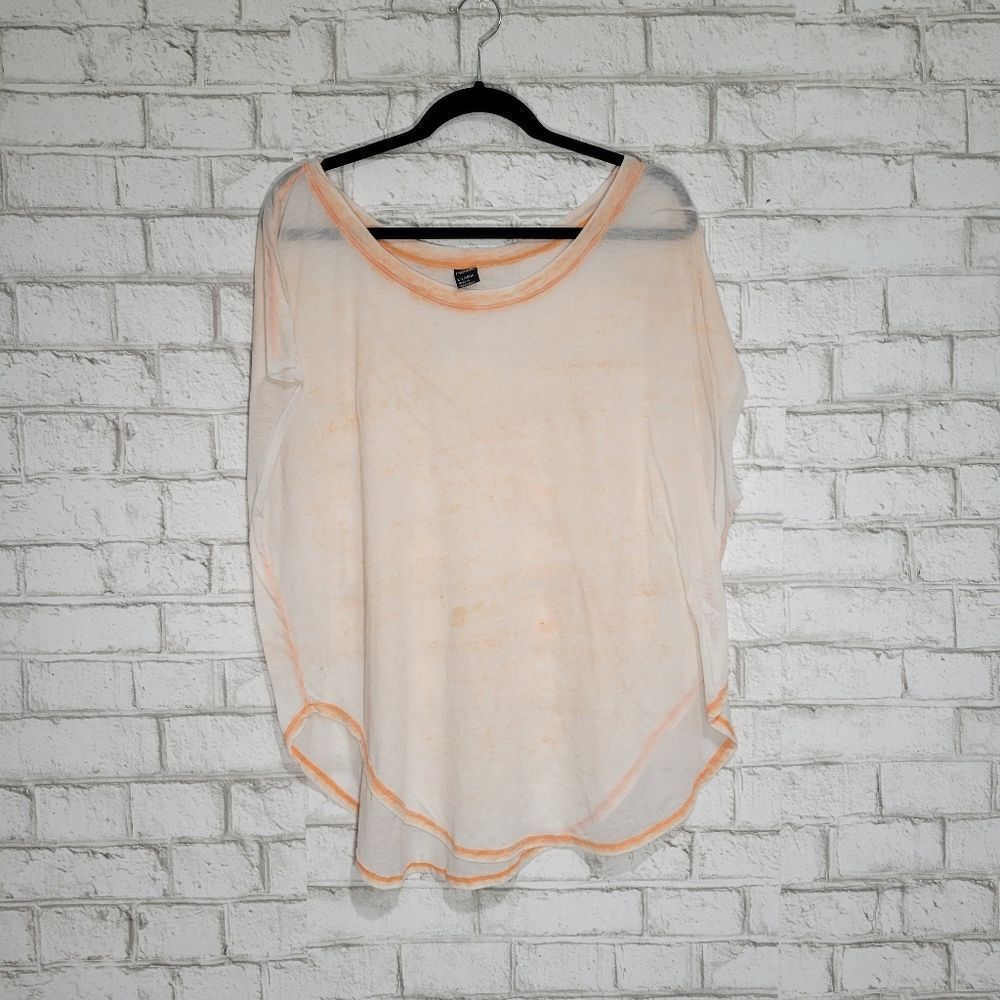 Nollie lightweight distressed style tee